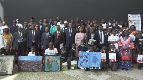 Photo de famille logo JIB 2022
